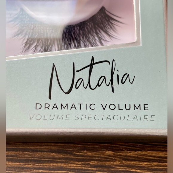 House of Lashes x Sephora | Natalia Dramatic Volume Mink False Eyelashes NWT - Picture 2 of 6